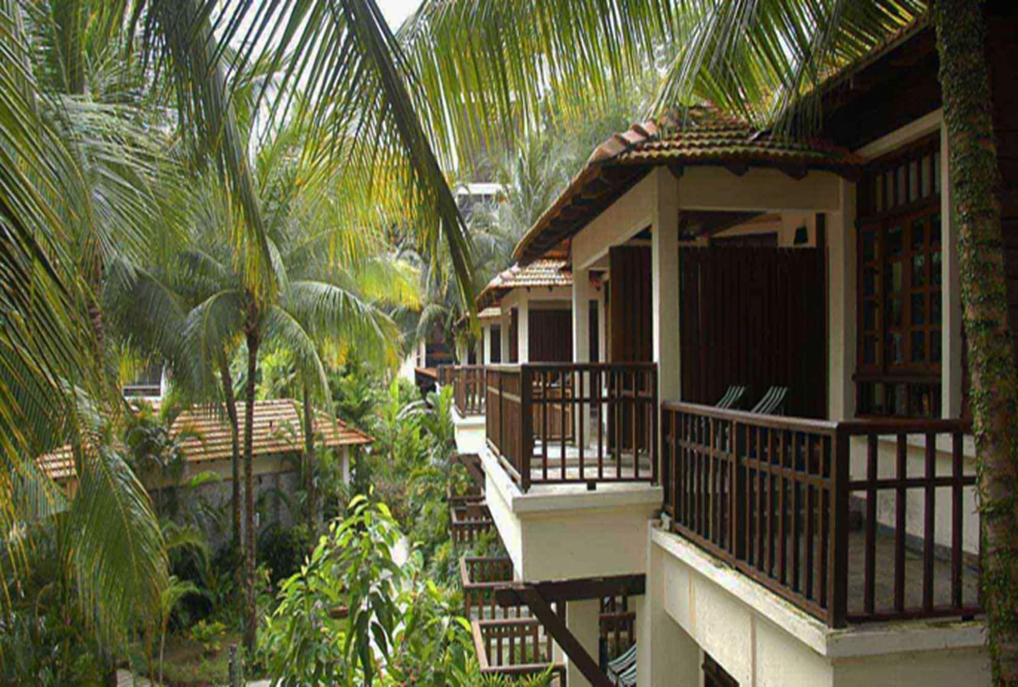 Отель Avillion Порт-Диксон Экстерьер фото The Villas